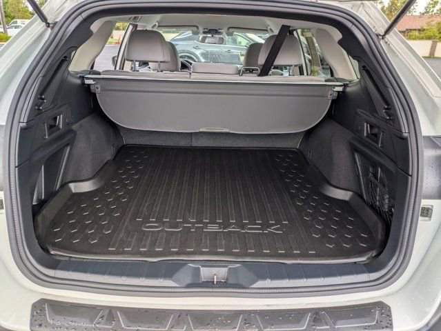 Used 2022 Subaru Outback Premium w/ Popular Package #1 image 26