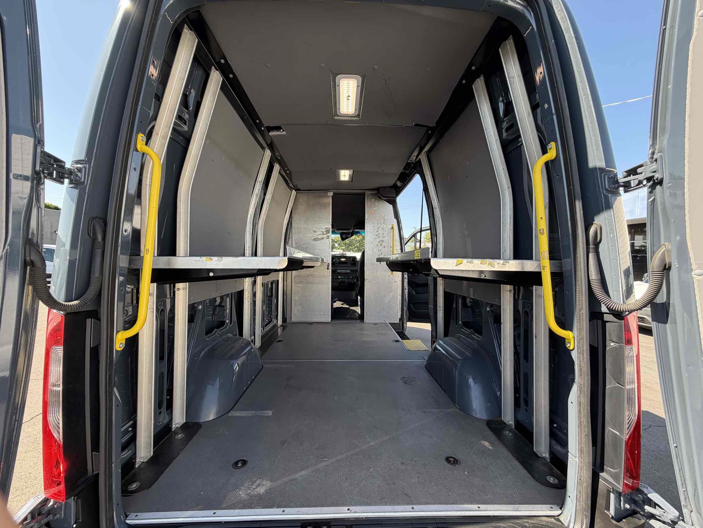Used 2019 Mercedes-Benz Sprinter 144 image 10