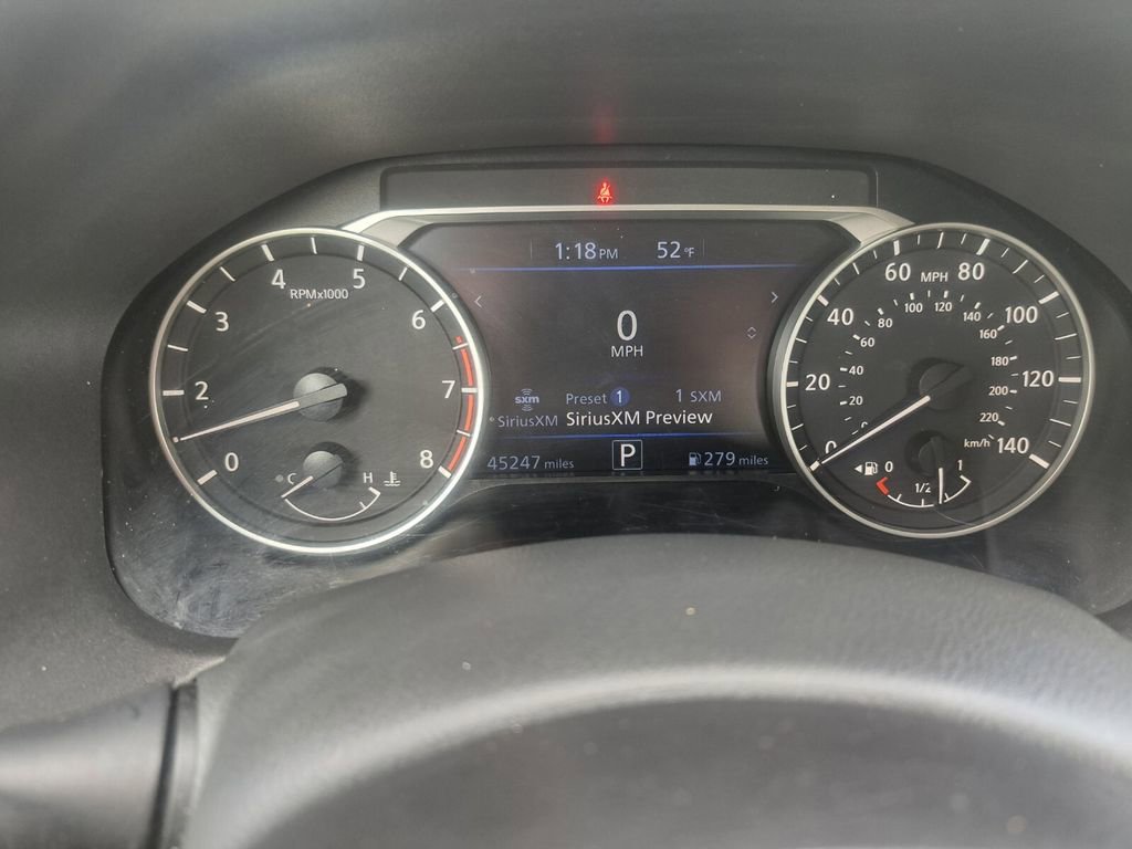 Used 2025 Nissan Altima 2.5 SV image 12