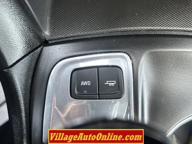 Used 2019 Chevrolet Equinox LT w/ LT True North Edition AWD/4WD image 26