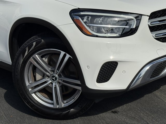 Used 2022 Mercedes-Benz GLC 300 image 2