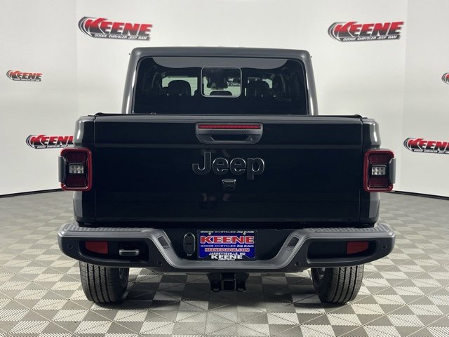 New 2025 Jeep Gladiator Sport w/ Premium Package image 7