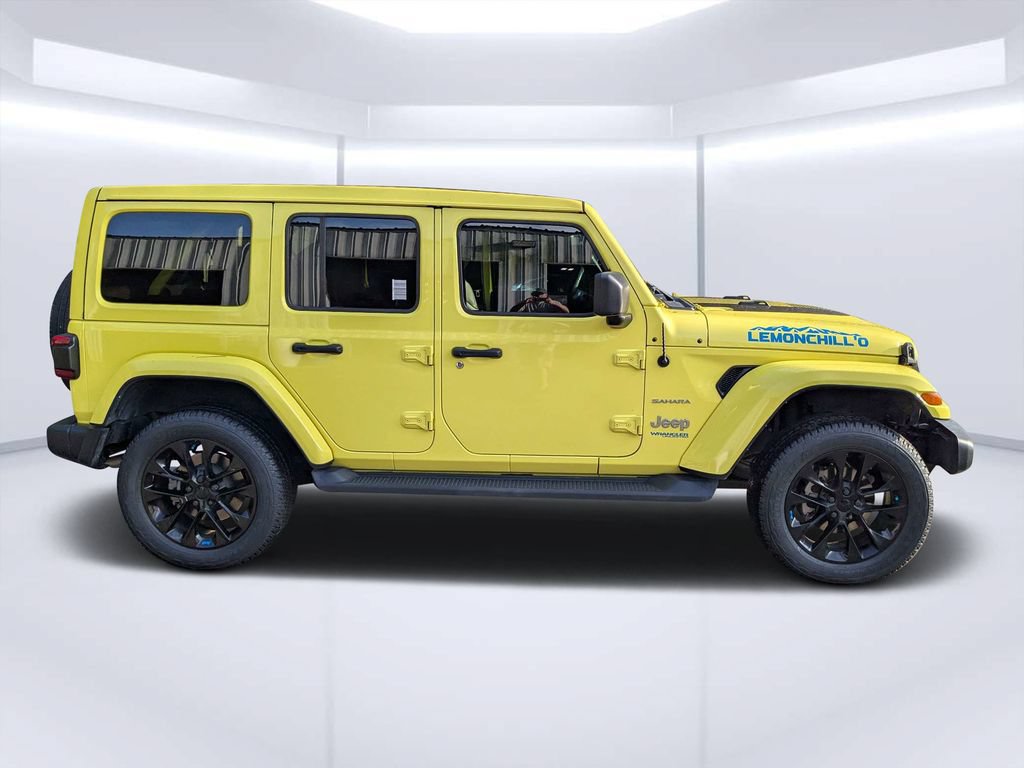 Used 2022 Jeep Wrangler Unlimited Sahara w/ Cold Weather Group AWD/4WD image 2