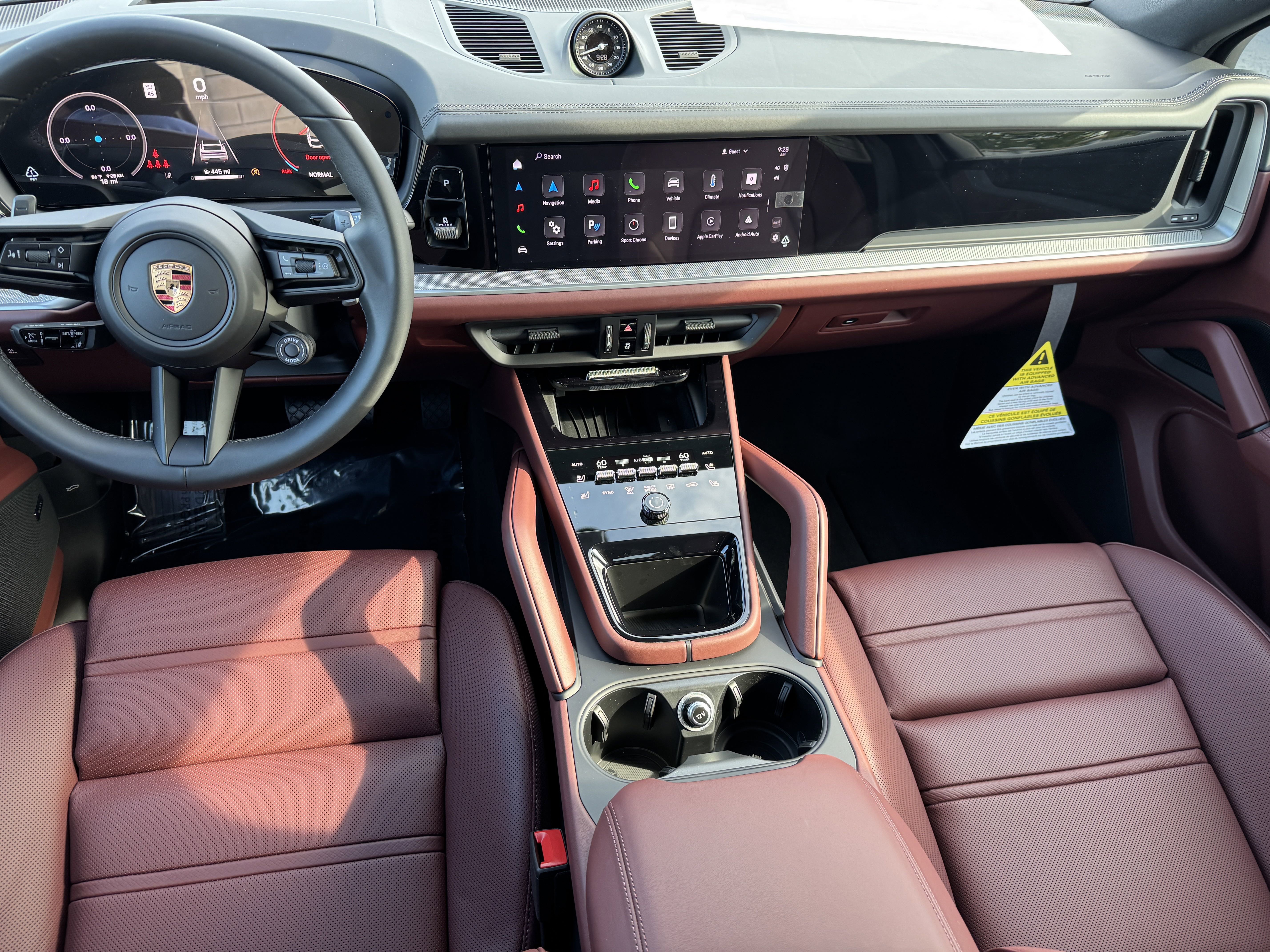 New 2025 Porsche Cayenne Coupe image 18