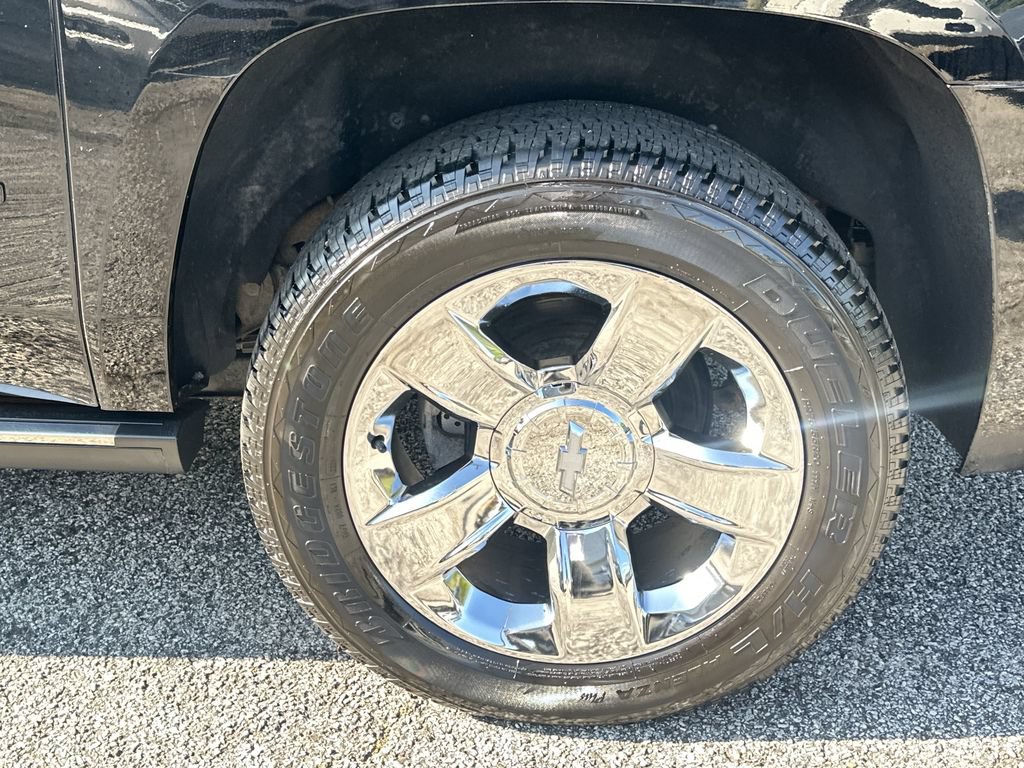 Used 2017 Chevrolet Suburban Premier AWD/4WD image 20