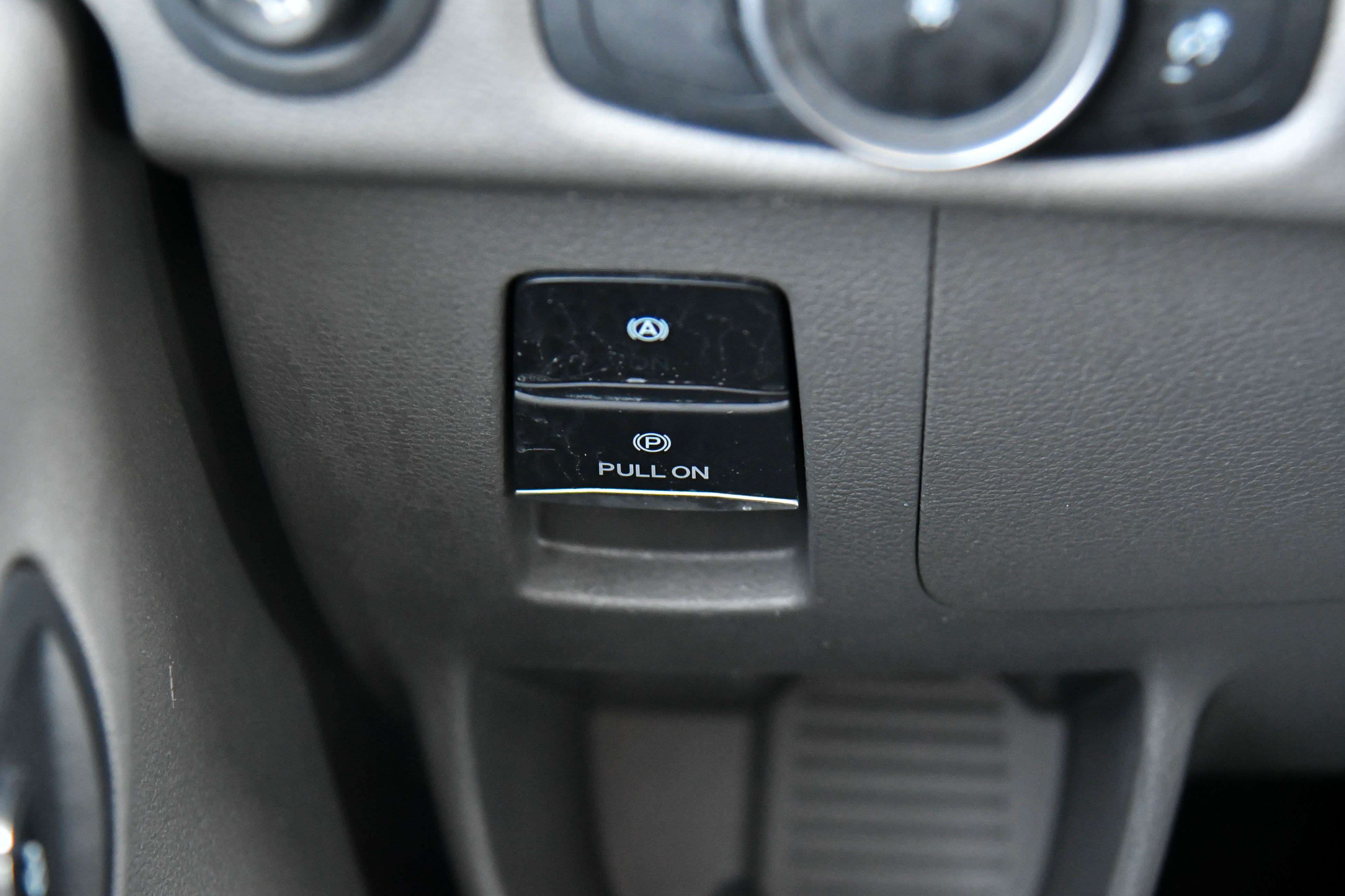Used 2023 Ford Transit 350 XLT RWD image 34