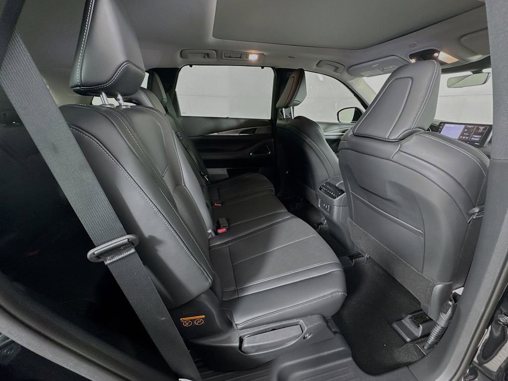 Certified 2026 INFINITI QX60 Luxe w/ Cargo Package image 37