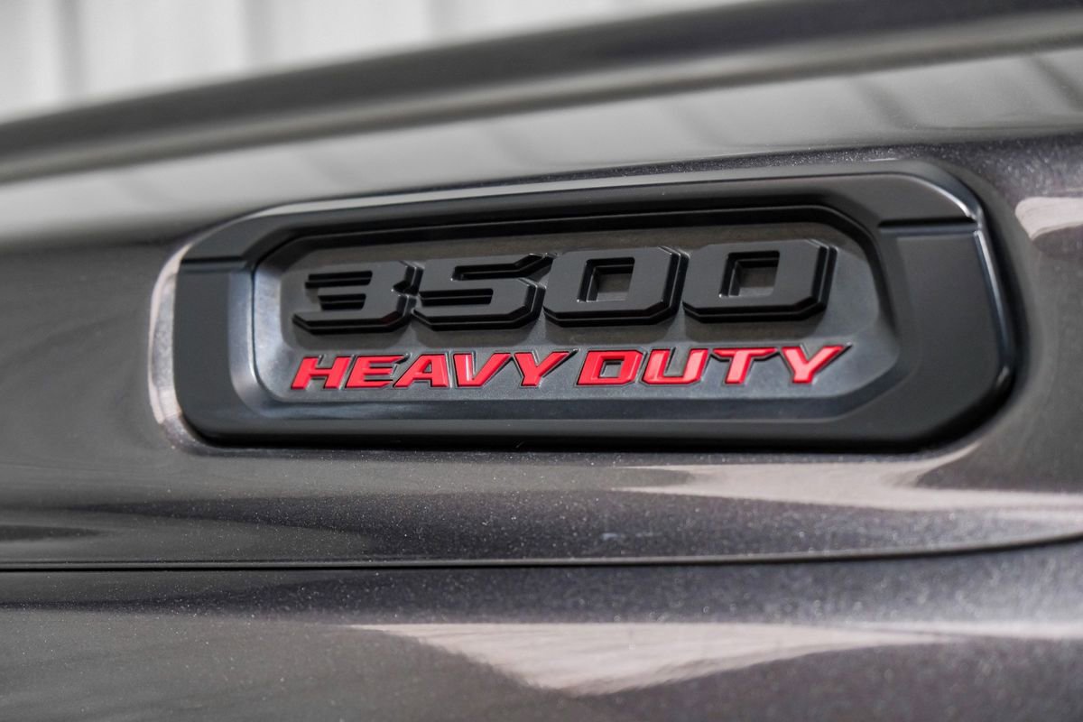 Used 2020 RAM 3500 Laramie w/ Night Edition image 52