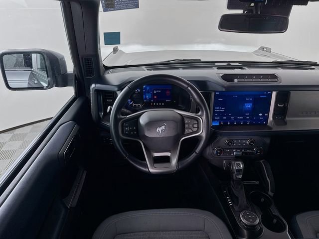 Used 2023 Ford Bronco Outer Banks w/ Sasquatch Package AWD/4WD image 23