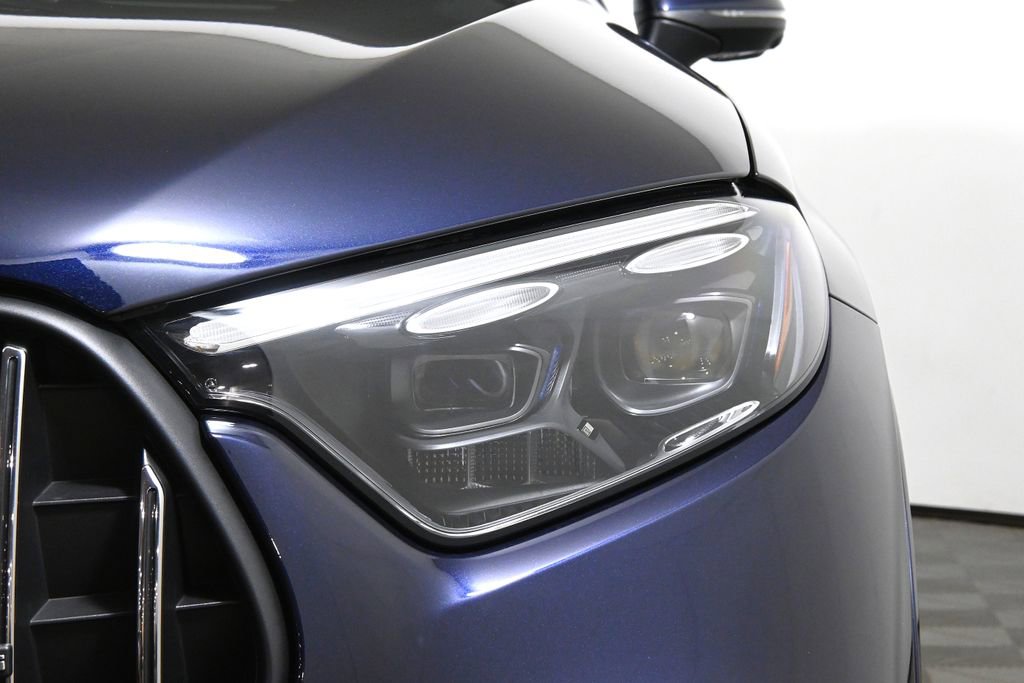 Used 2024 Mercedes-Benz GLC 43 AMG 4MATIC image 11