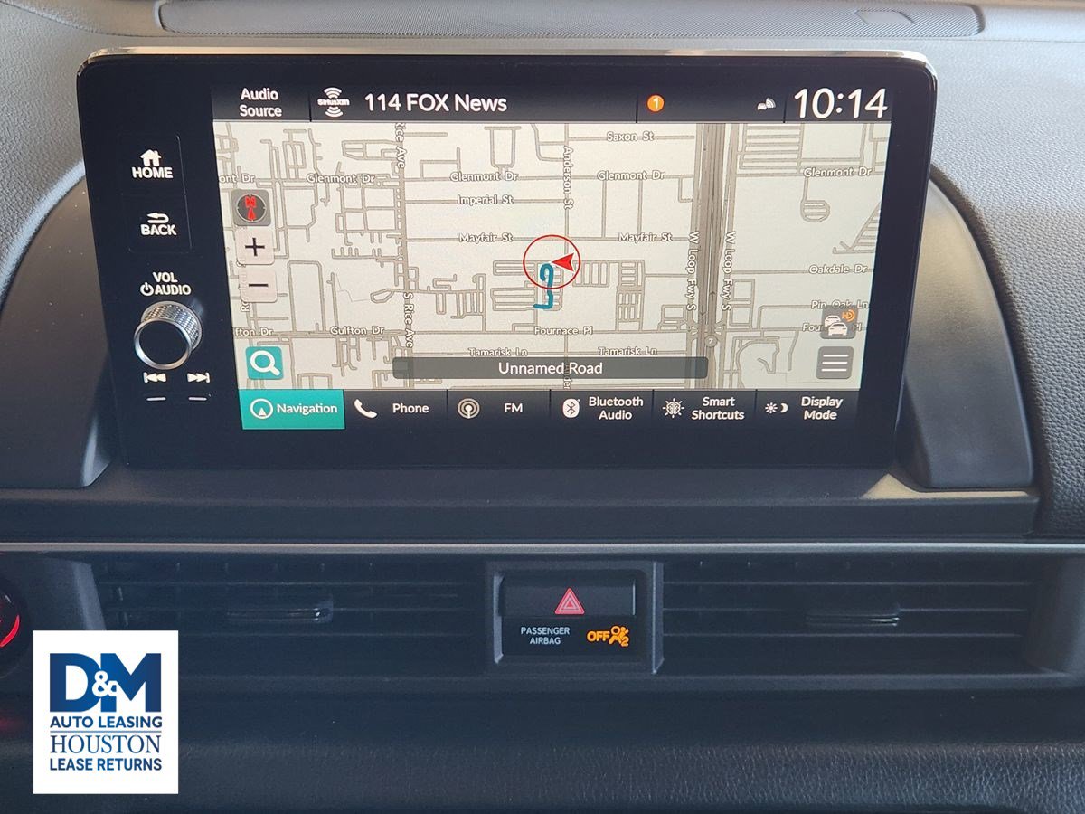 Used 2025 Honda Pilot Touring image 24