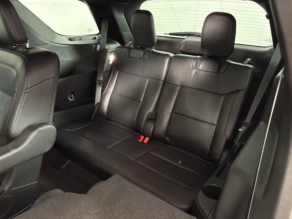 Certified 2023 Ford Explorer ST-Line w/ Class IV Trailer Tow Package RWD image 32