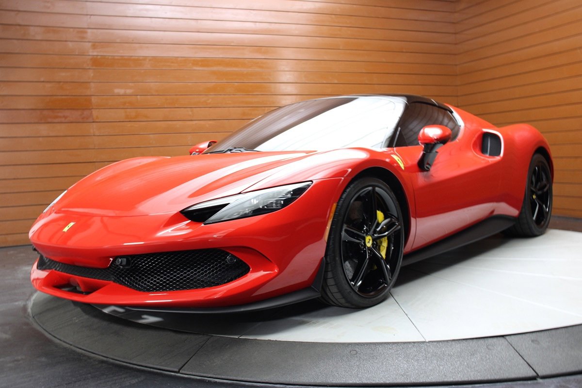 Used 2025 Ferrari 296 GTS image 19