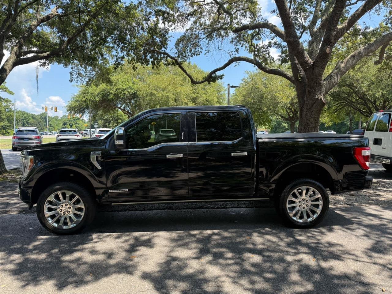 Used 2022 Ford F150 Limited AWD/4WD image 5