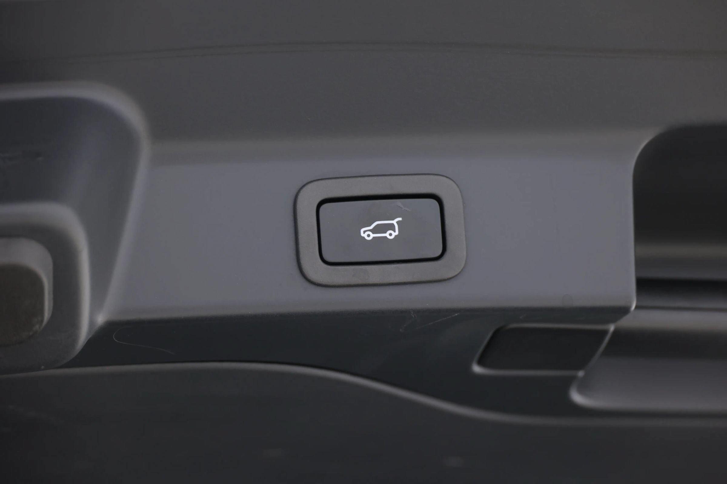 Used 2022 Jaguar F-PACE SVR AWD/4WD image 64
