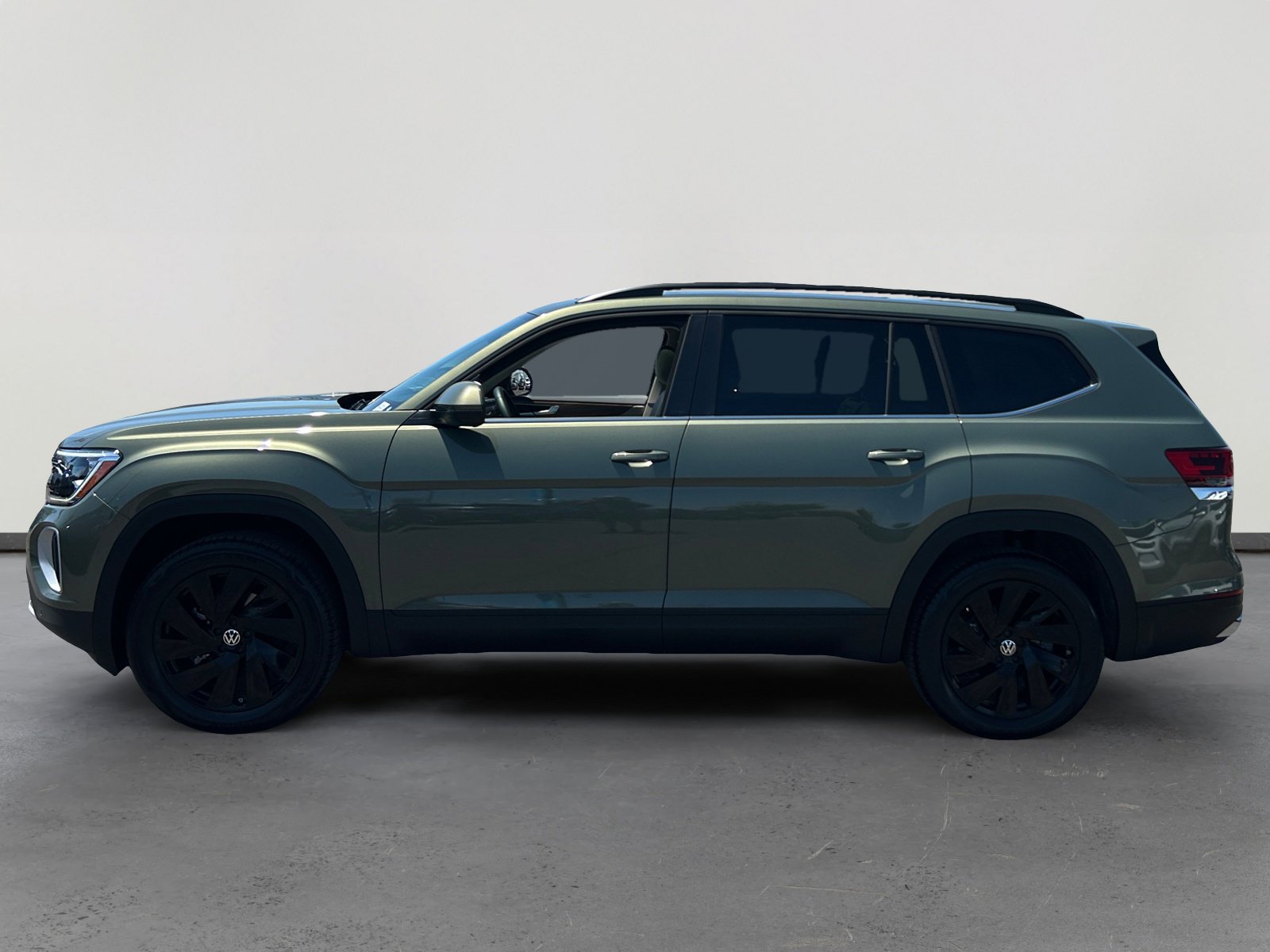 Certified 2026 Volkswagen Atlas SE w/ Panoramic Sunroof Package FWD video 2