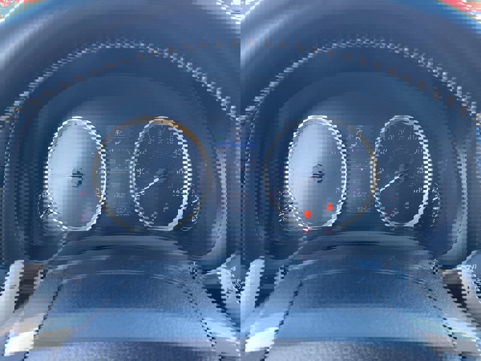 Used 2016 Lexus IS 200t image 32