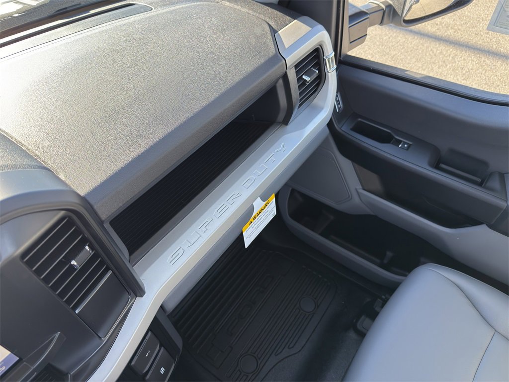 New 2026 Ford F250 XL image 27