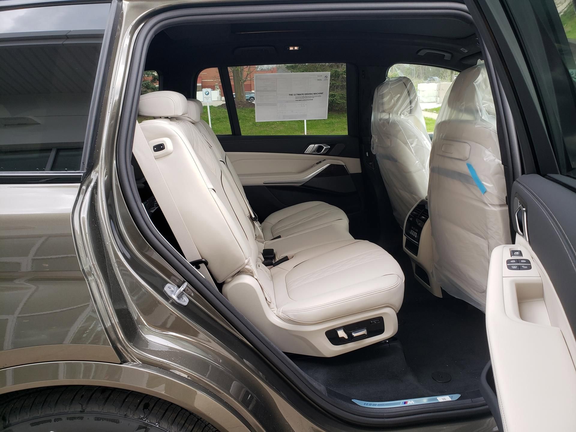 New 2027 BMW X7 xDrive40i AWD/4WD image 15