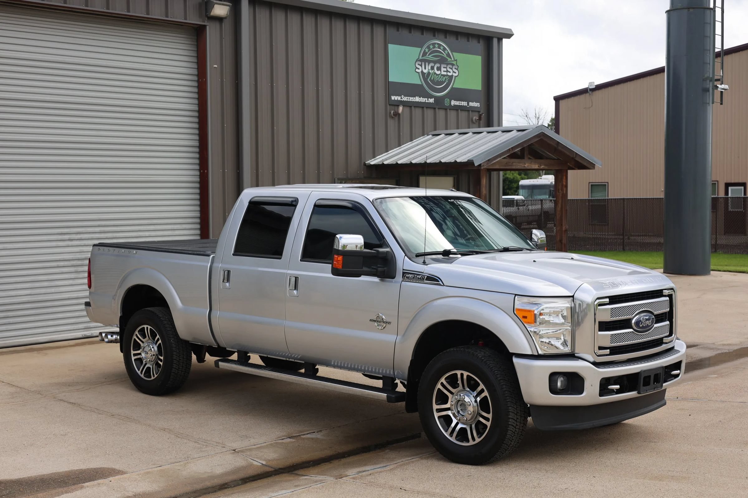 Used 2016 Ford F350 Platinum AWD/4WD image 17