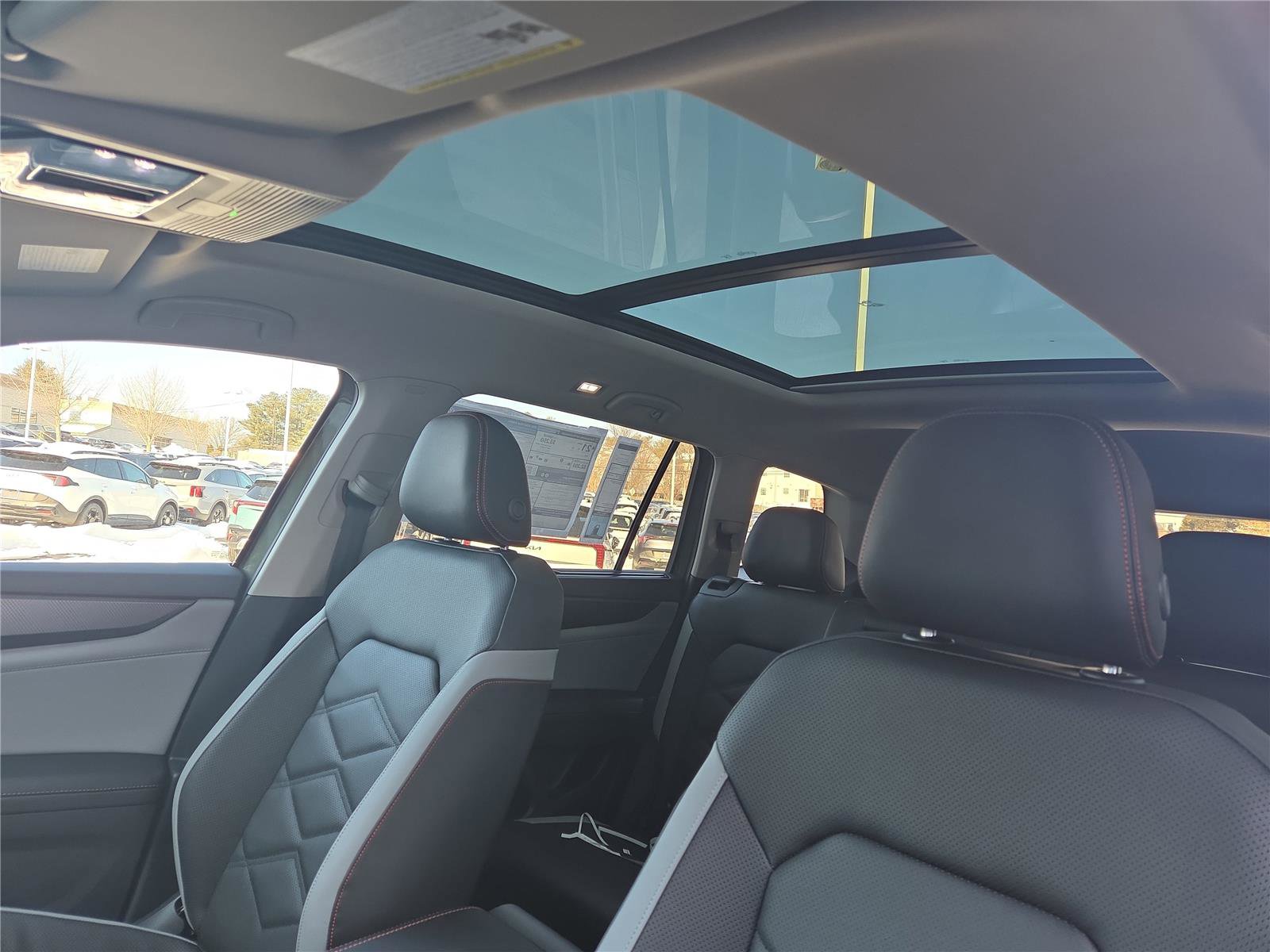 New 2026 Volkswagen Atlas Peak Edition image 22