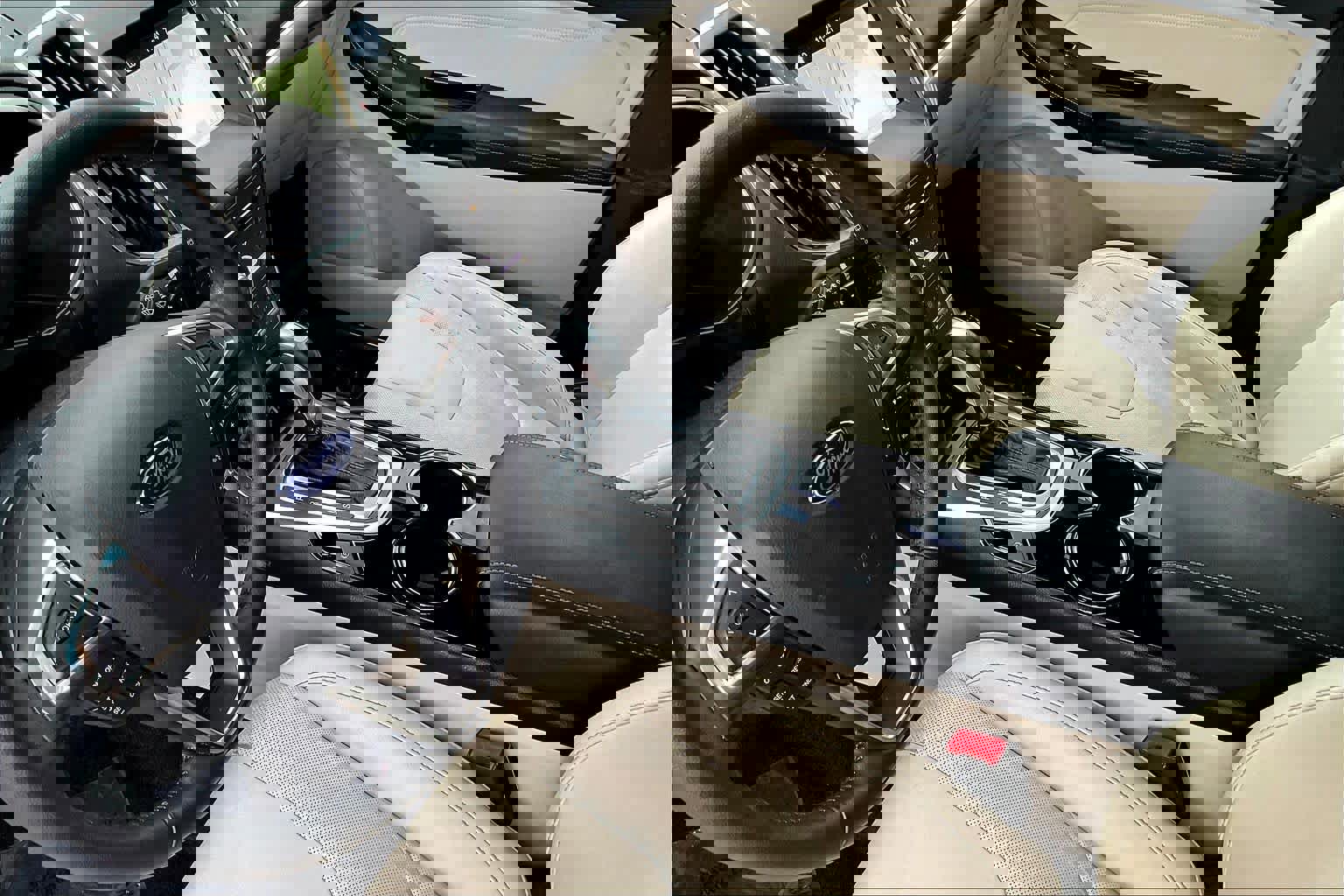 Used 2017 Ford Edge Titanium w/ Equipment Group 301A FWD image 17