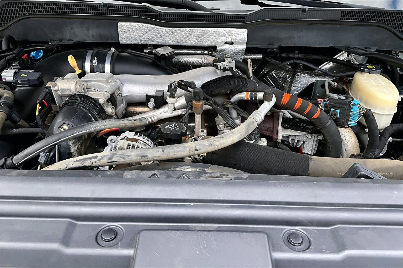 Used 2015 Chevrolet Silverado 2500 LT w/ LT Convenience Package AWD/4WD image 33