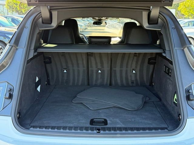 Used 2026 BMW iX xDrive45 image 15