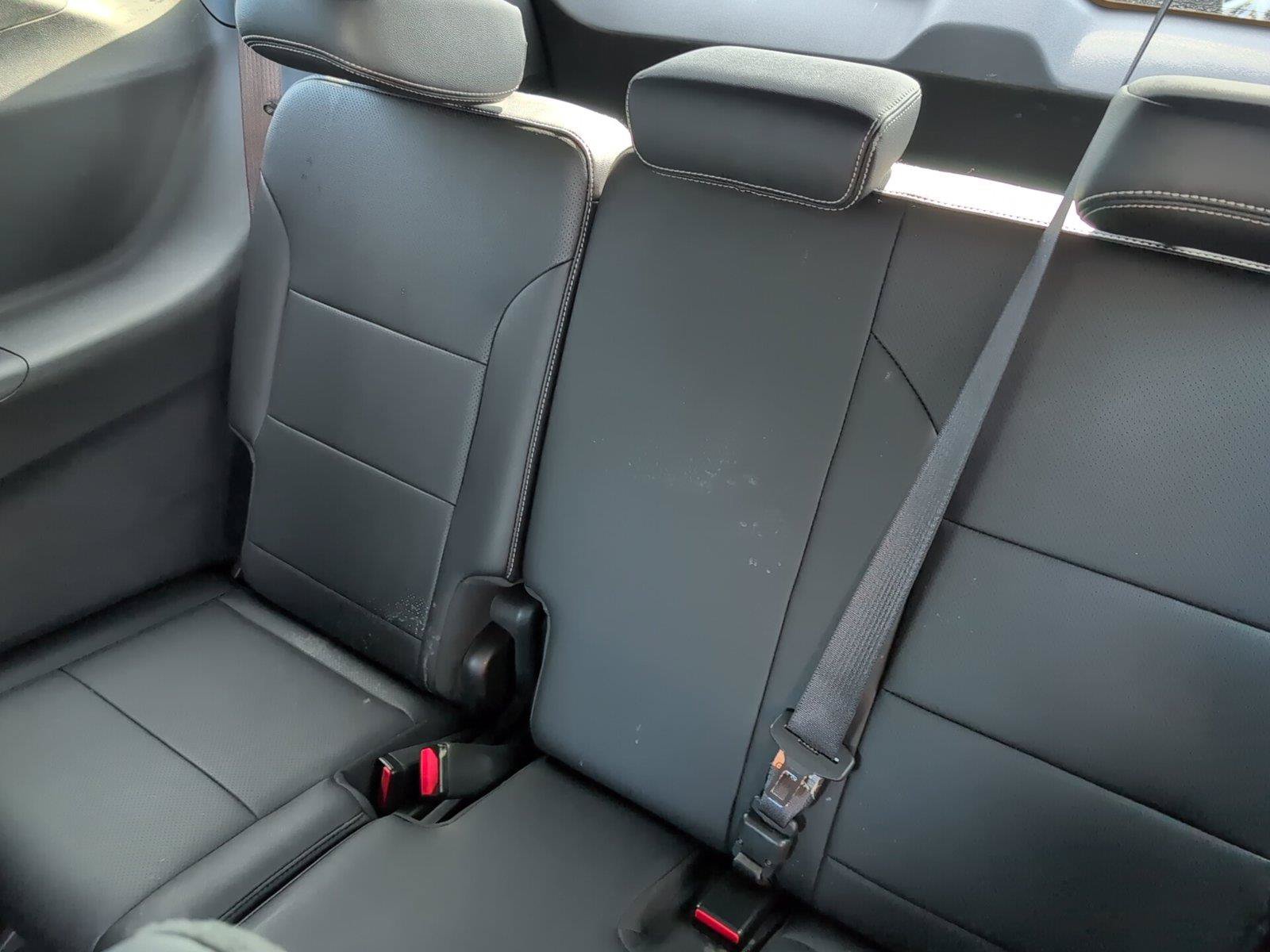 Certified 2025 Chevrolet Traverse LT FWD image 33