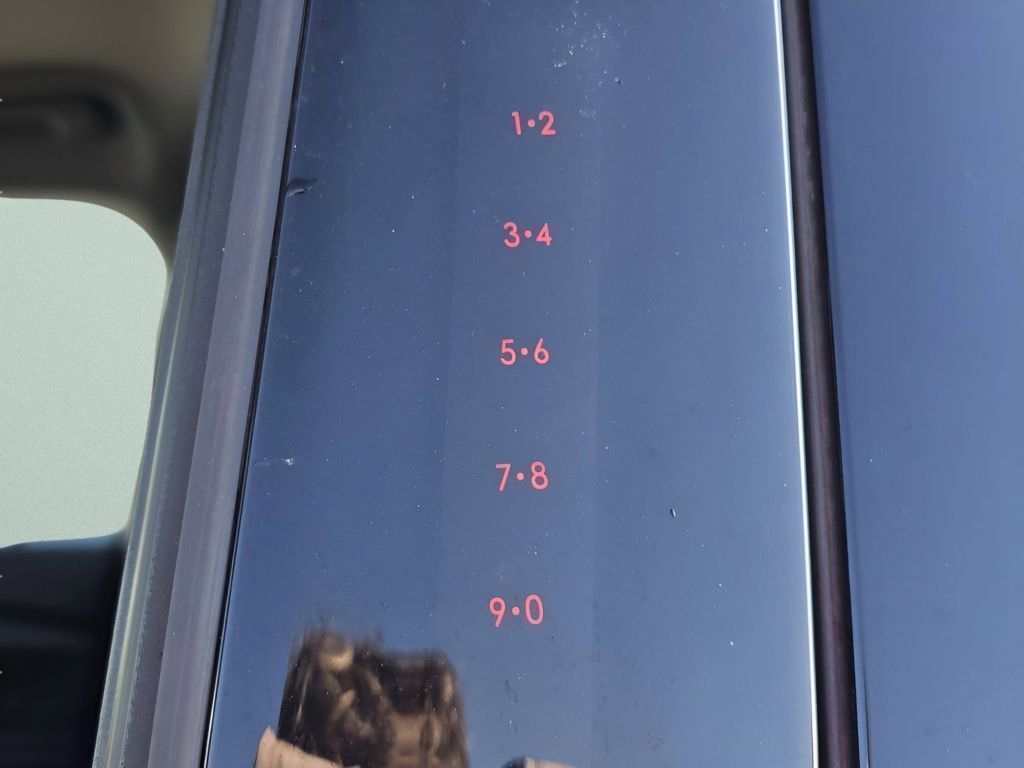 Used 2022 Ford Explorer XLT w/ Equipment Group 202A image 15