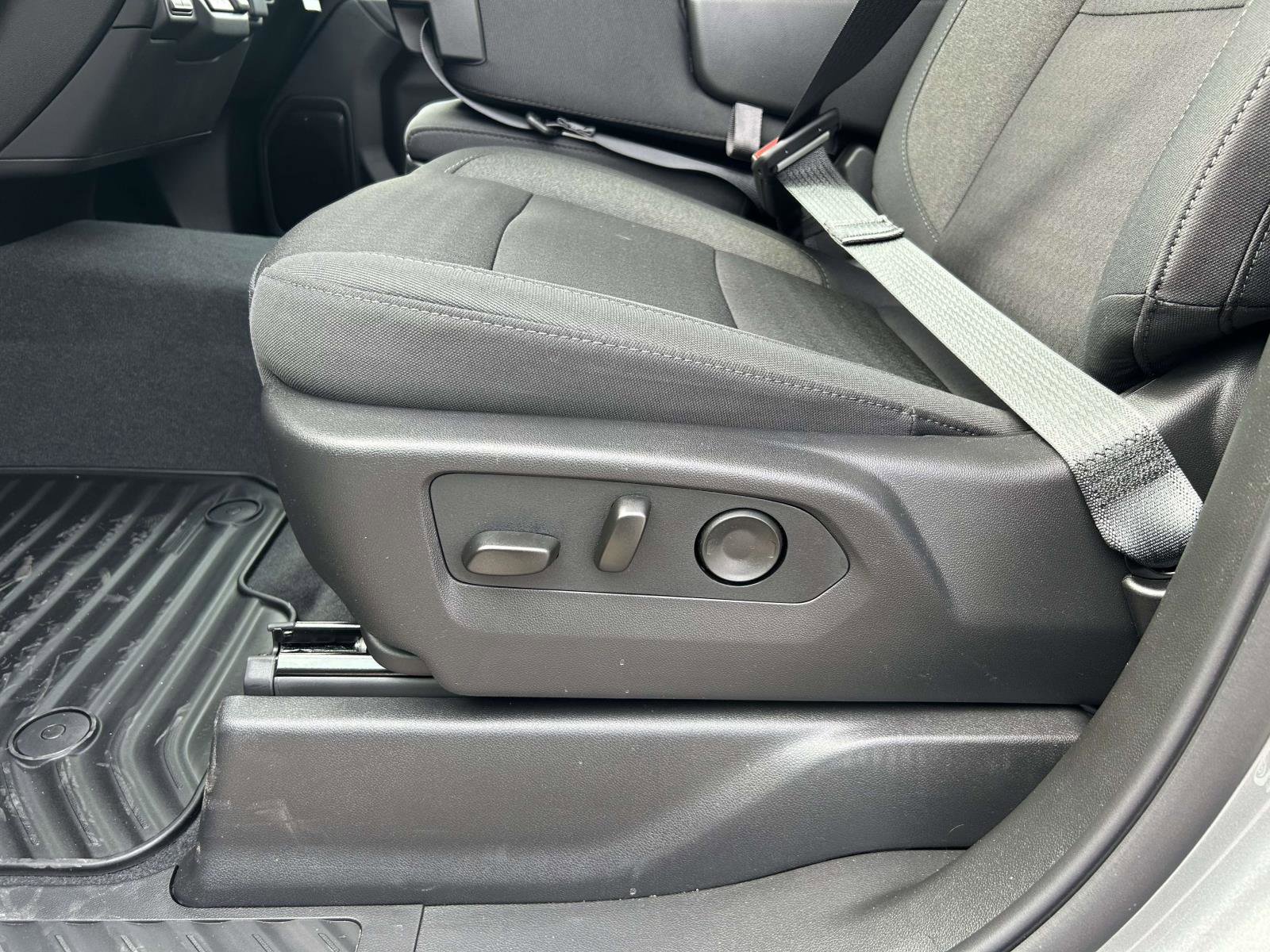 New 2026 Chevrolet Silverado 2500 Custom w/ Custom Value Package image 17