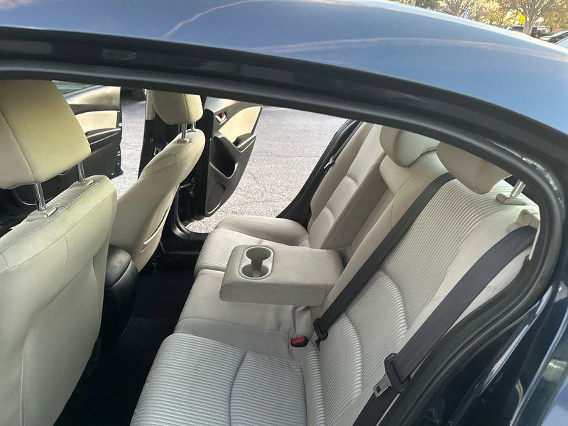 Used 2016 MAZDA MAZDA3 i Touring w/ Popular Equipment Package image 13