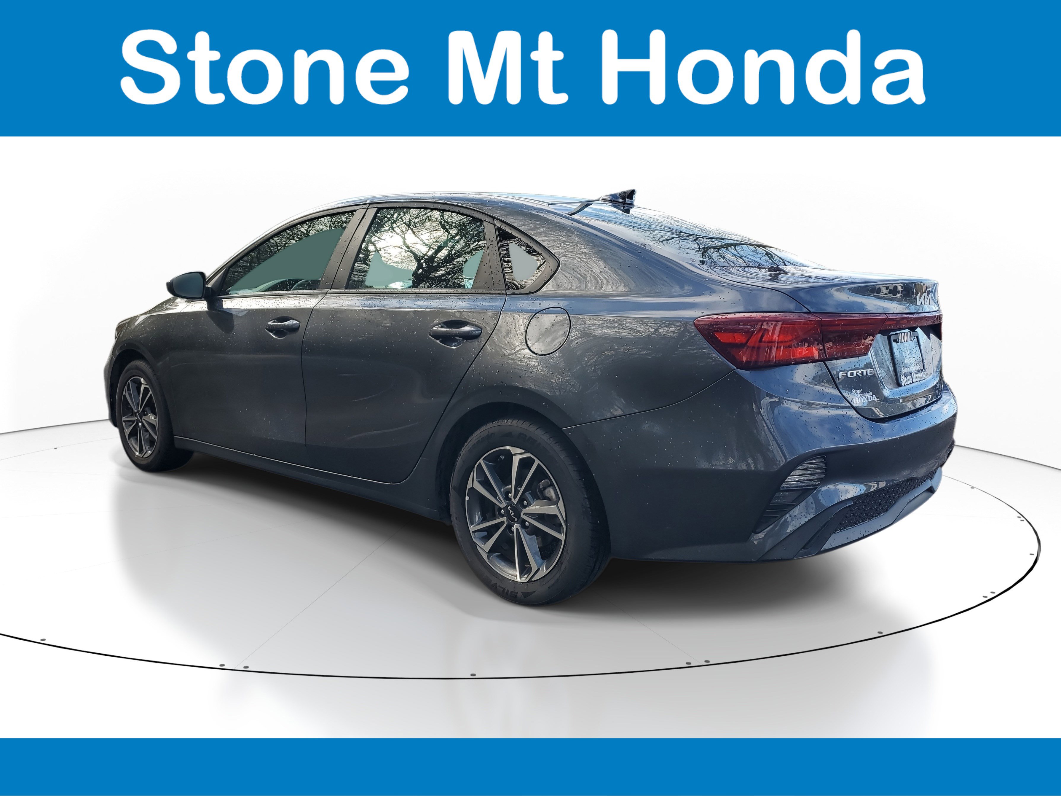 Used 2024 Kia Forte LXS image 4