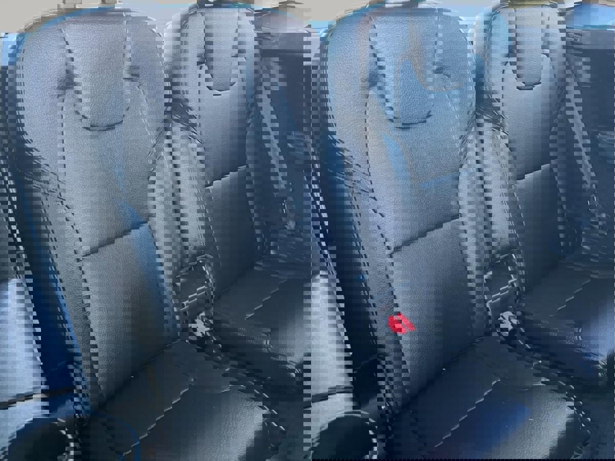 Used 2018 Volvo XC90 T6 Momentum w/ Convenience Package image 29