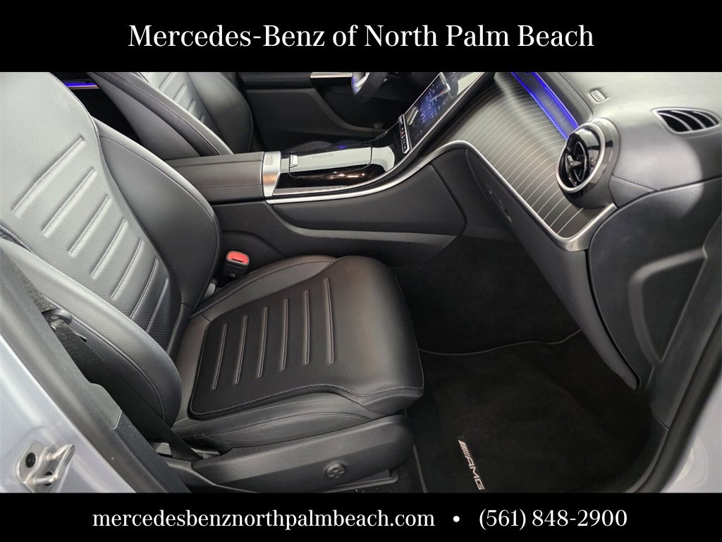 Used 2024 Mercedes-Benz GLC 300 4MATIC image 28