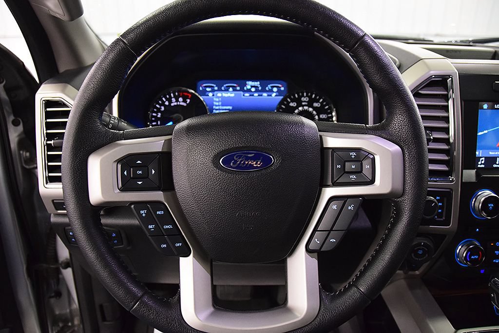 Used 2016 Ford F150 Lariat w/ Equipment Group 502A Luxury AWD/4WD image 19
