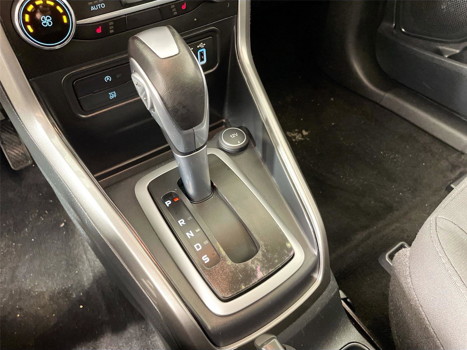 Used 2021 Ford EcoSport SE image 18