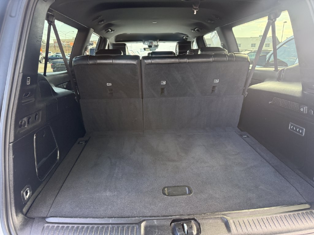 Used 2024 Jeep Wagoneer L Series II AWD/4WD image 21