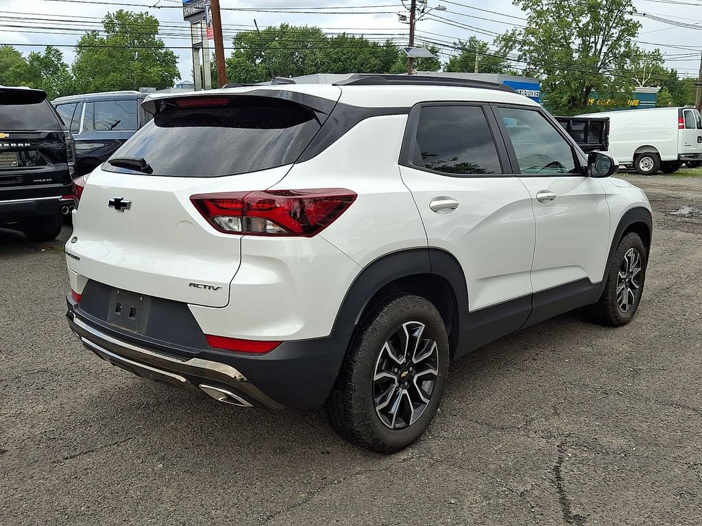 Certified 2023 Chevrolet TrailBlazer ACTIV w/ Technology Package FWD image 8