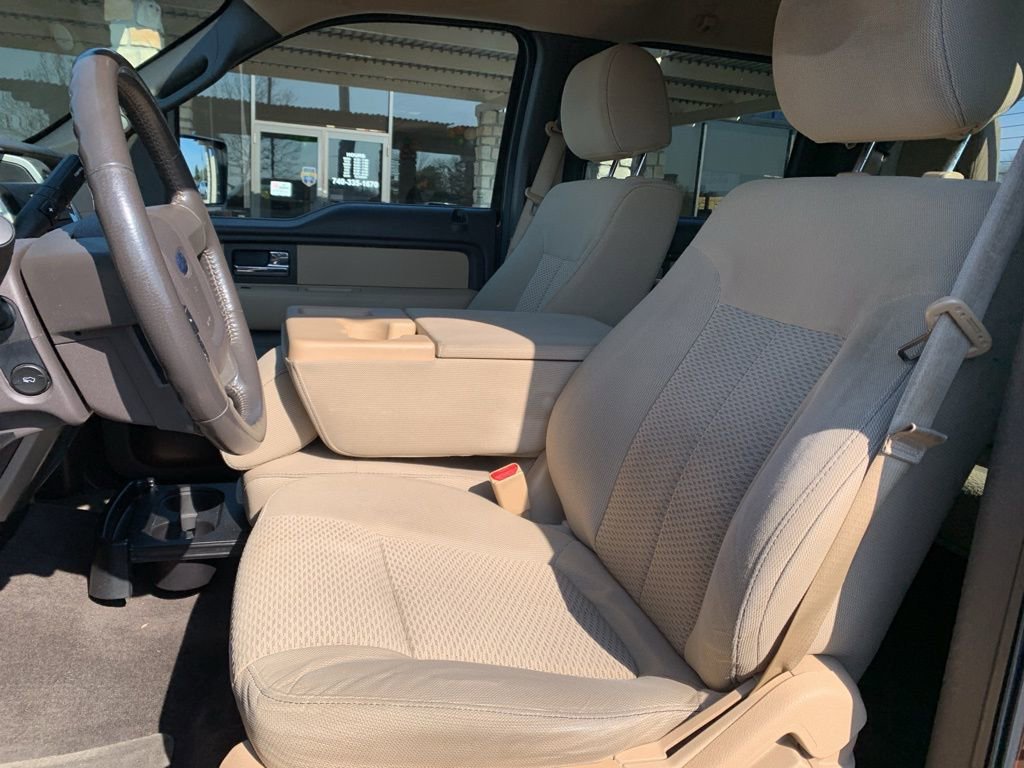 Used 2012 Ford F150 XLT w/ XLT Chrome Pkg image 12