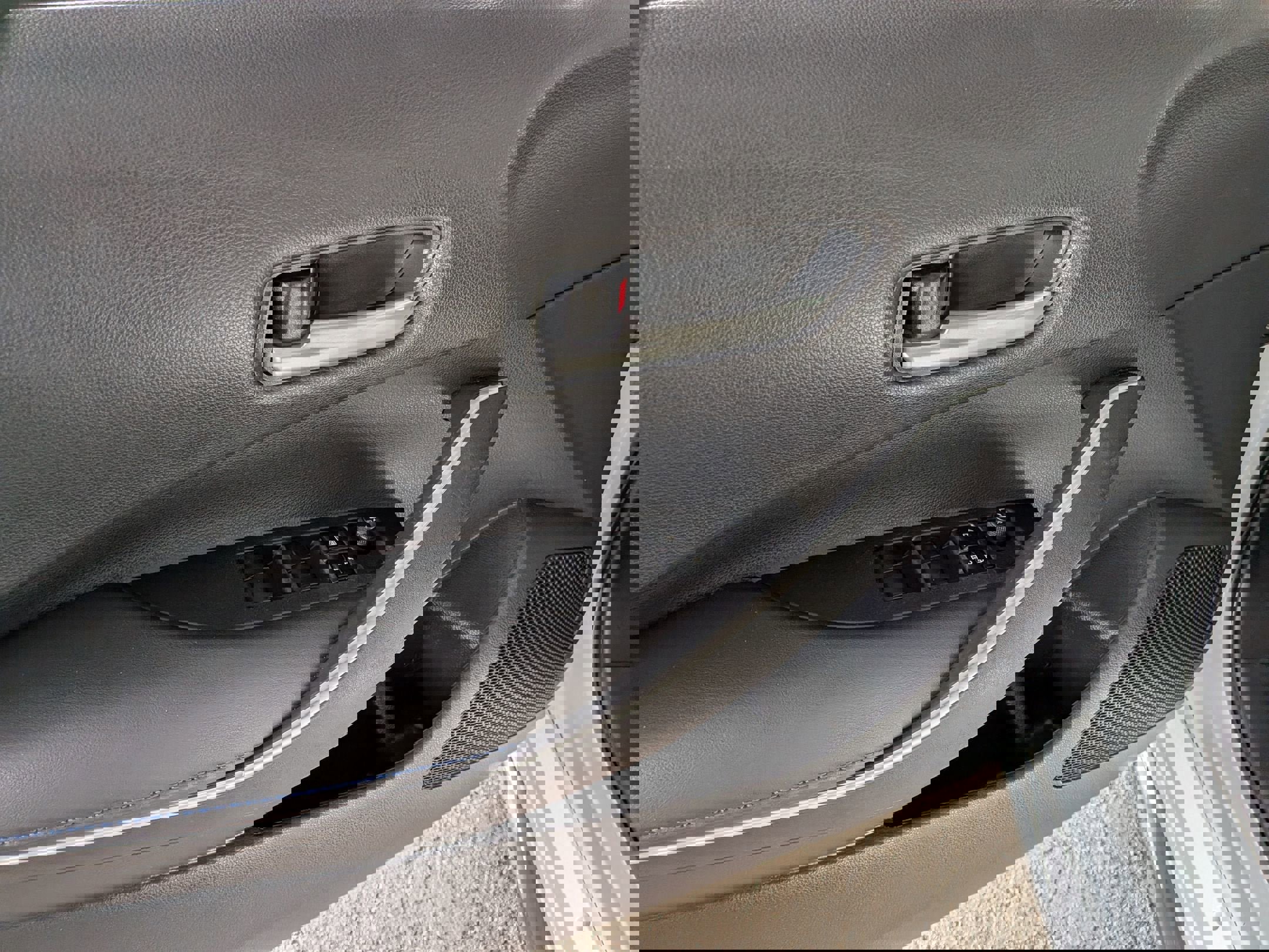 Certified 2021 Toyota Corolla SE FWD image 8