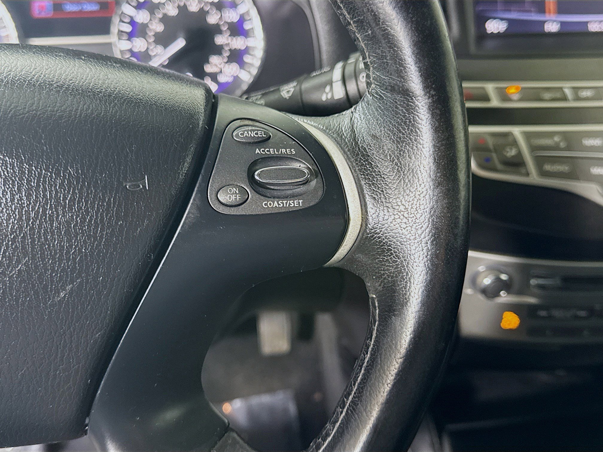 Used 2018 INFINITI QX60 FWD w/ Premium Plus Package image 15