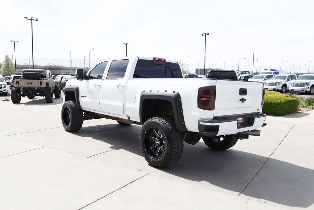 Used 2018 Chevrolet Silverado 2500 LTZ w/ Duramax Plus Package image 4