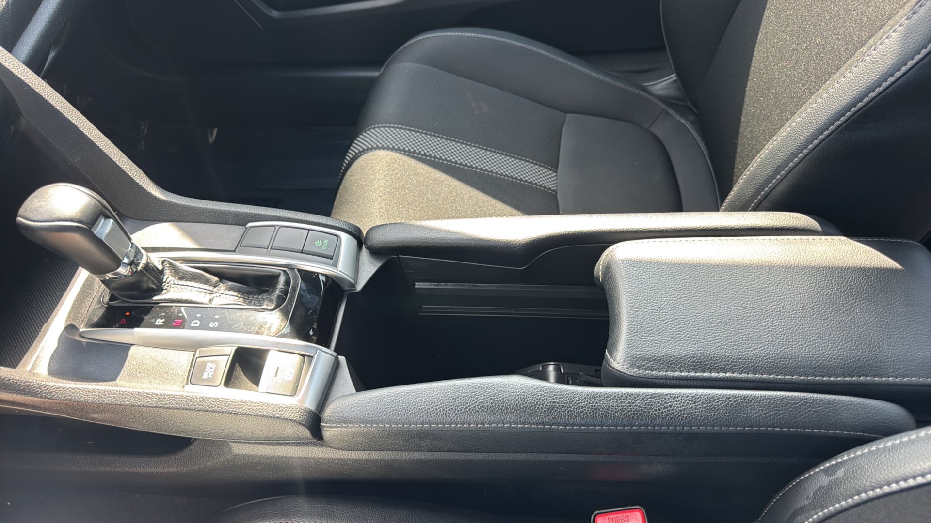 Used 2019 Honda Civic Sport image 25
