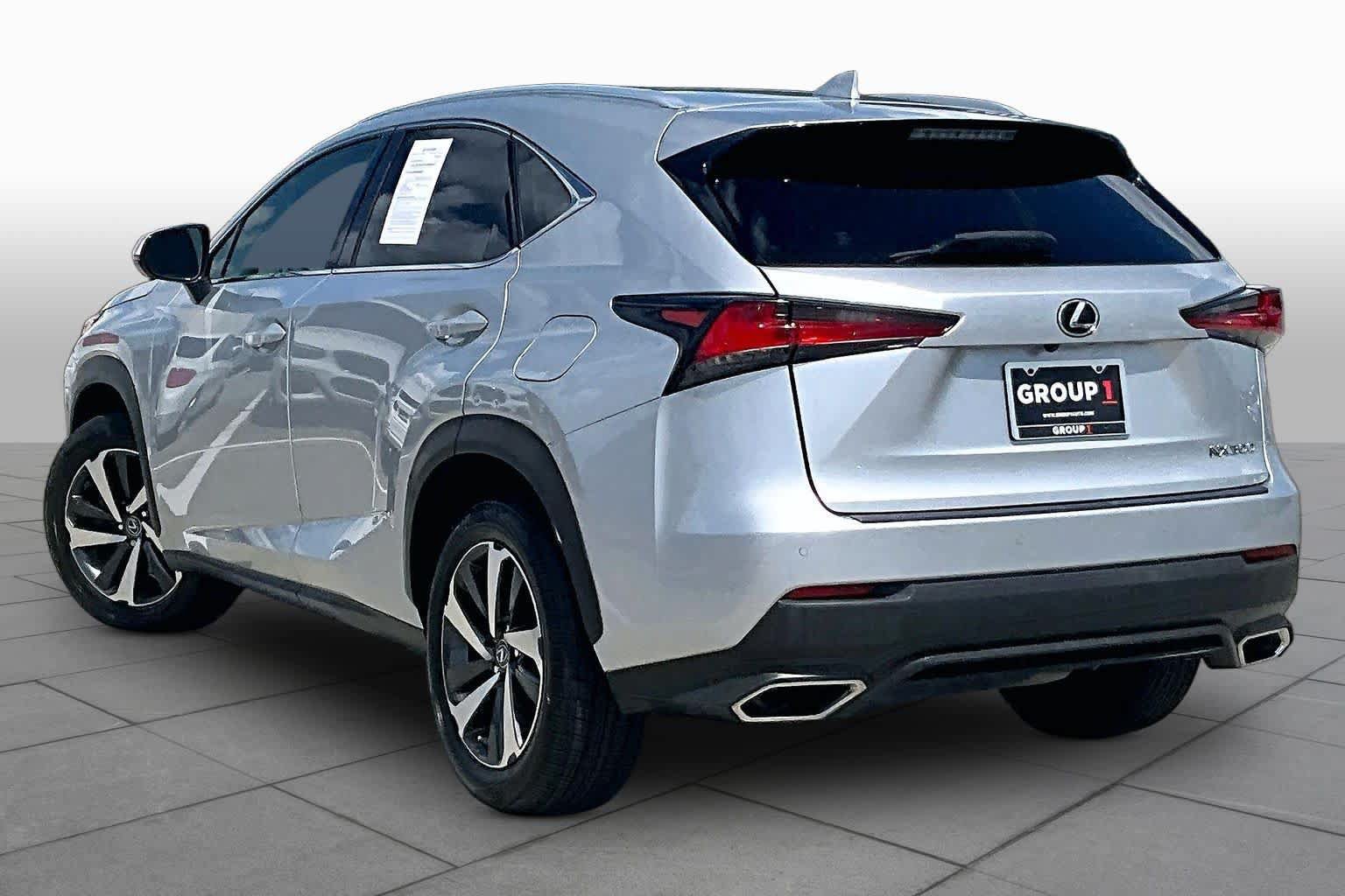 Used 2018 Lexus NX 300 FWD w/ Premium Package image 11