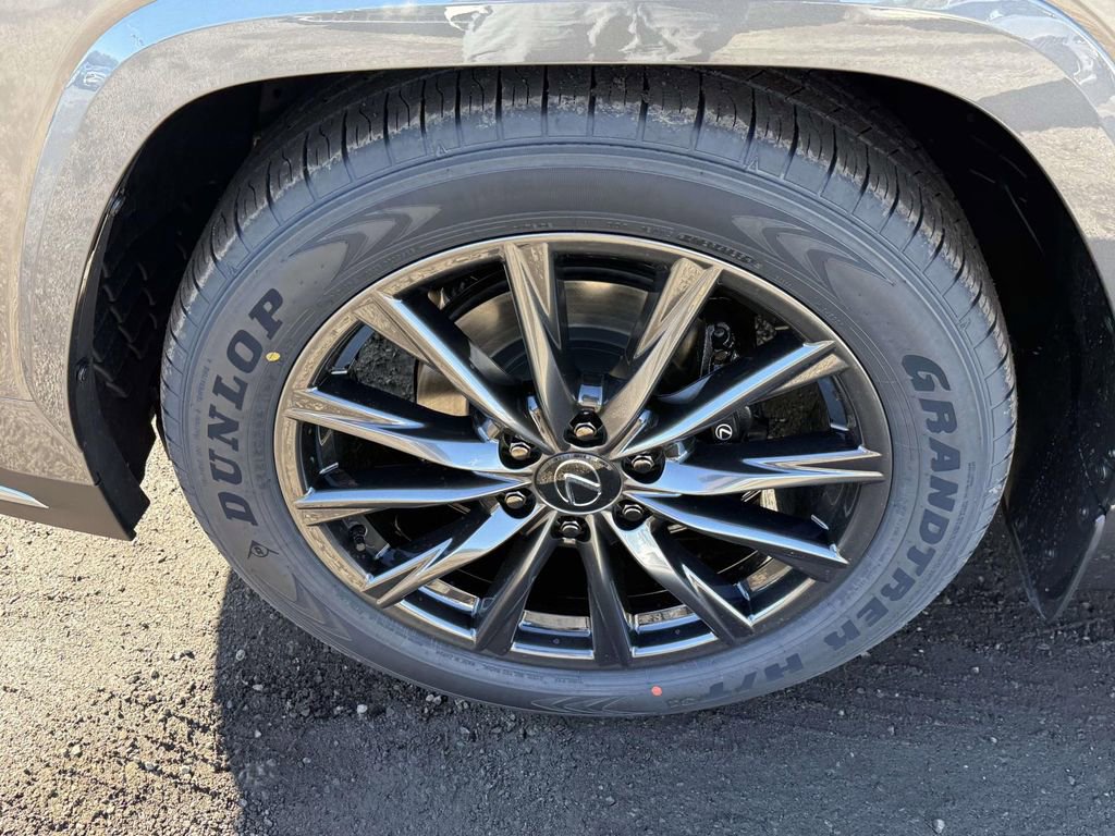 New 2026 Lexus LX 600 F Sport image 7