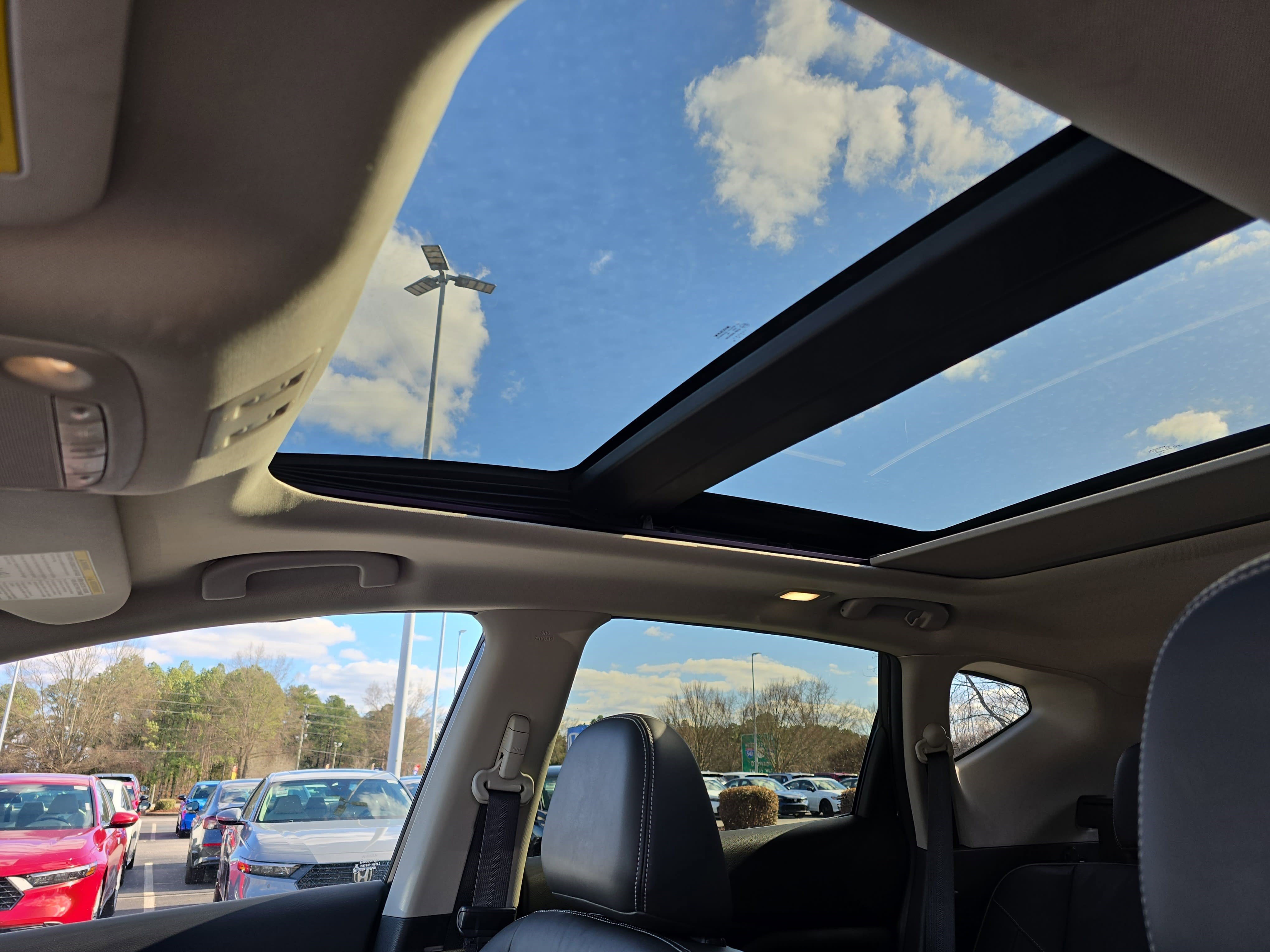 Used 2020 Nissan Murano Platinum w/ Cargo Package image 28