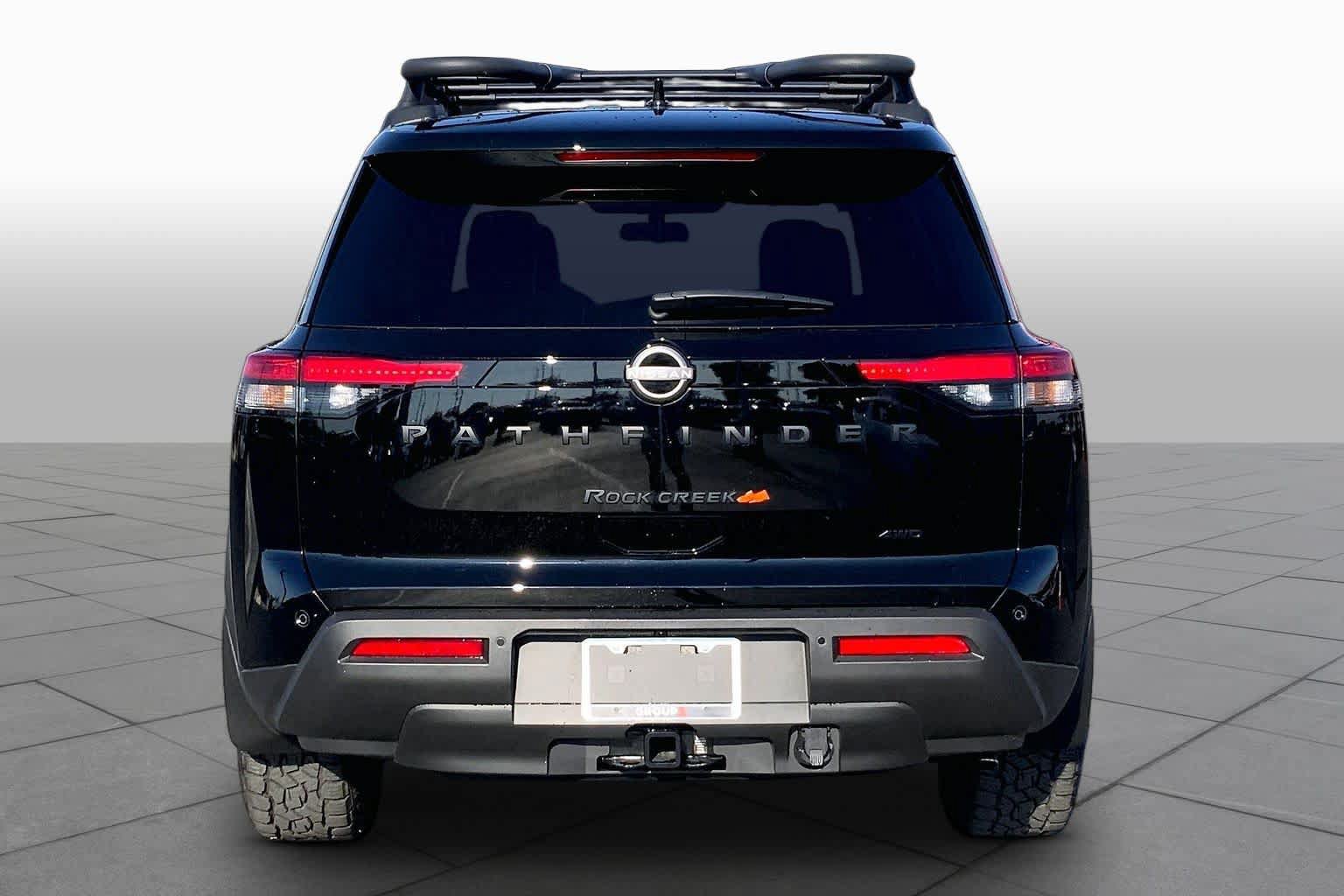 Used 2025 Nissan Pathfinder Rock Creek AWD/4WD image 5