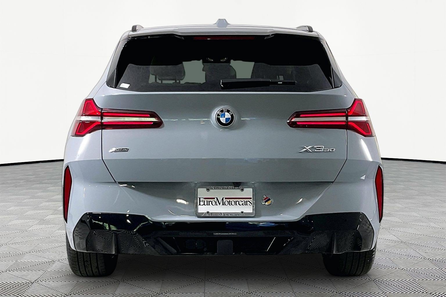 Certified 2026 BMW X3 xDrive30i w/ M Sport Package AWD/4WD image 6