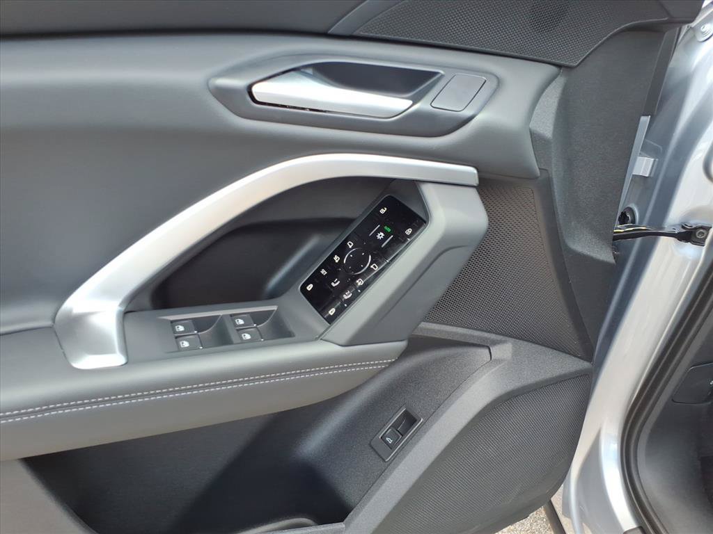 New 2026 Audi Q5 Premium AWD/4WD image 13